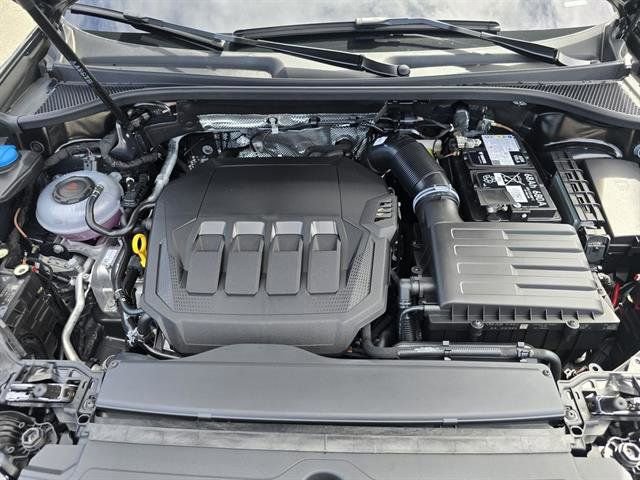 Used 2025 Audi Q3 2.0T Premium w/ Convenience Package AWD/4WD image 31