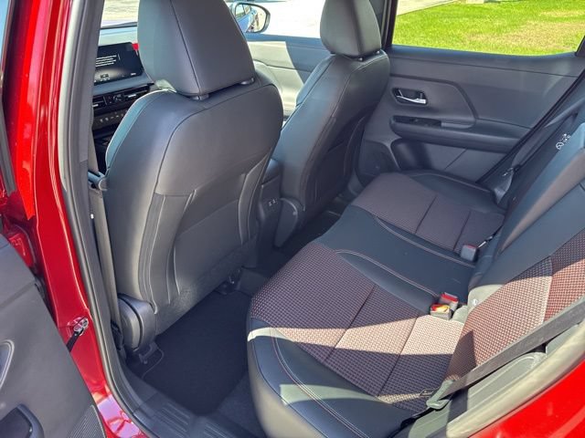 New 2026 Nissan Kicks SR w/ Cold Weather Package AWD/4WD image 45