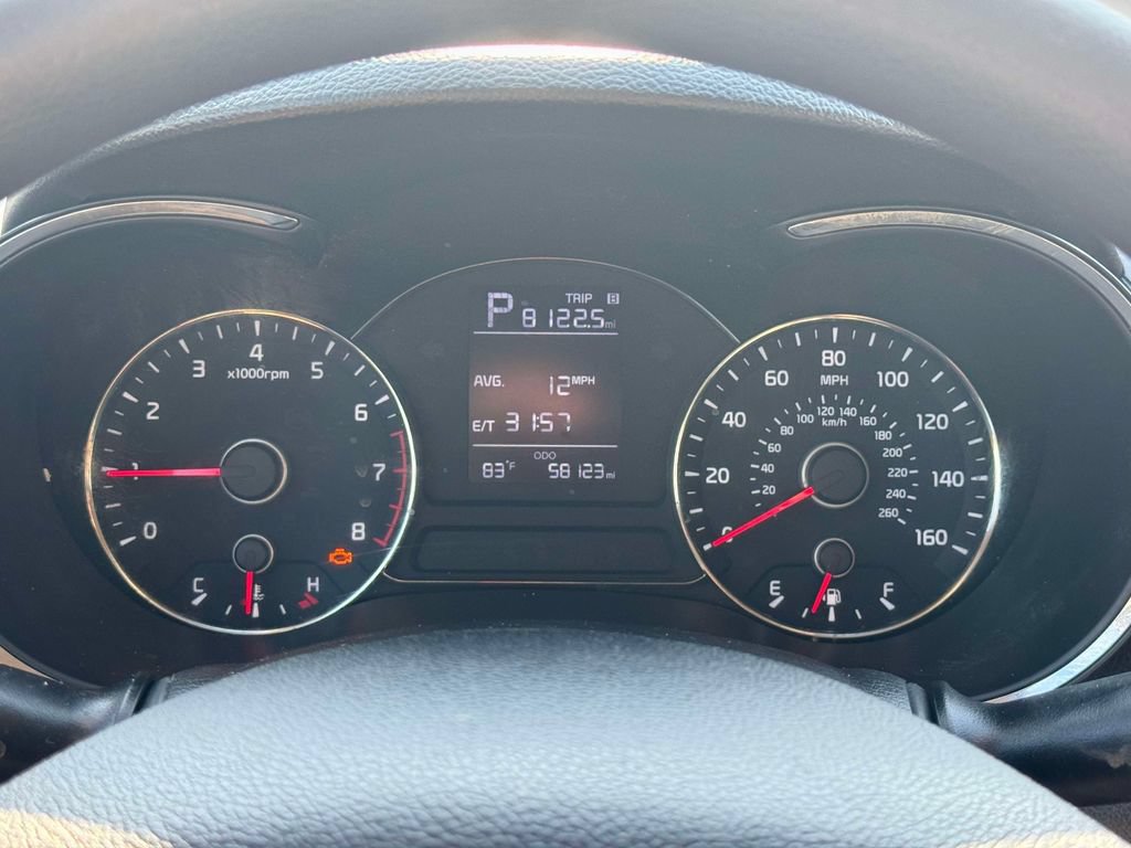 Used 2017 Kia Forte LX FWD image 22