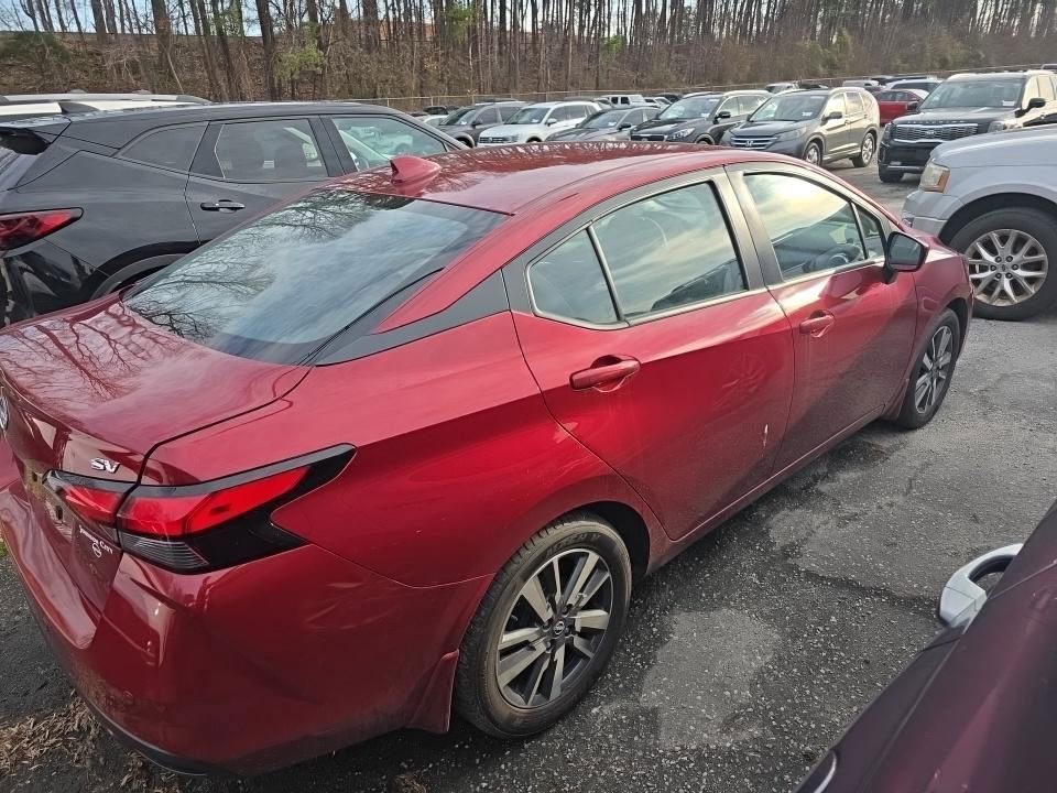 Used 2024 Nissan Versa SV w/ Trunk Package image 7