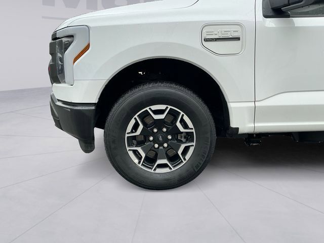 Used 2022 Ford F150 Lightning Pro image 9