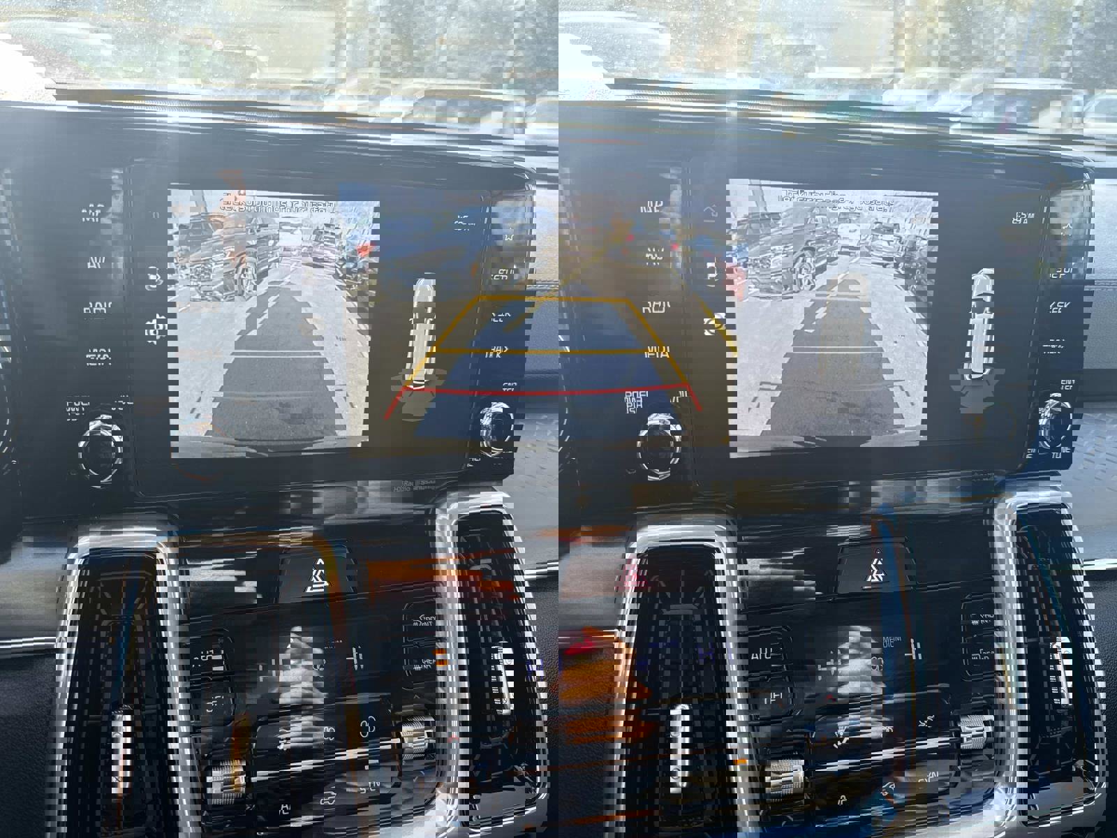 Used 2023 Kia Sorento SX image 26