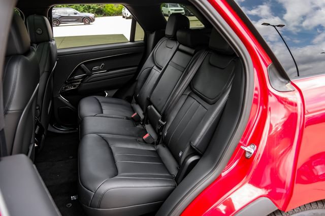 Used 2025 Land Rover Range Rover Sport AWD/4WD image 48