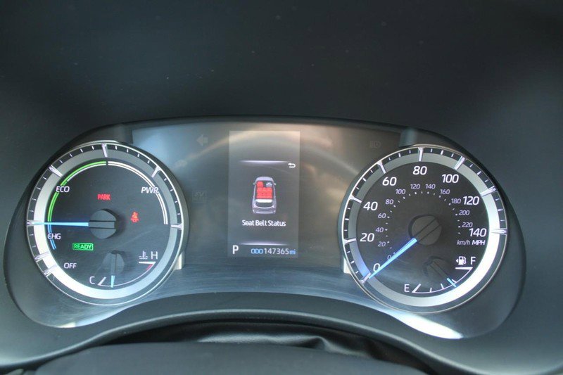 Used 2020 Toyota Highlander LE image 18