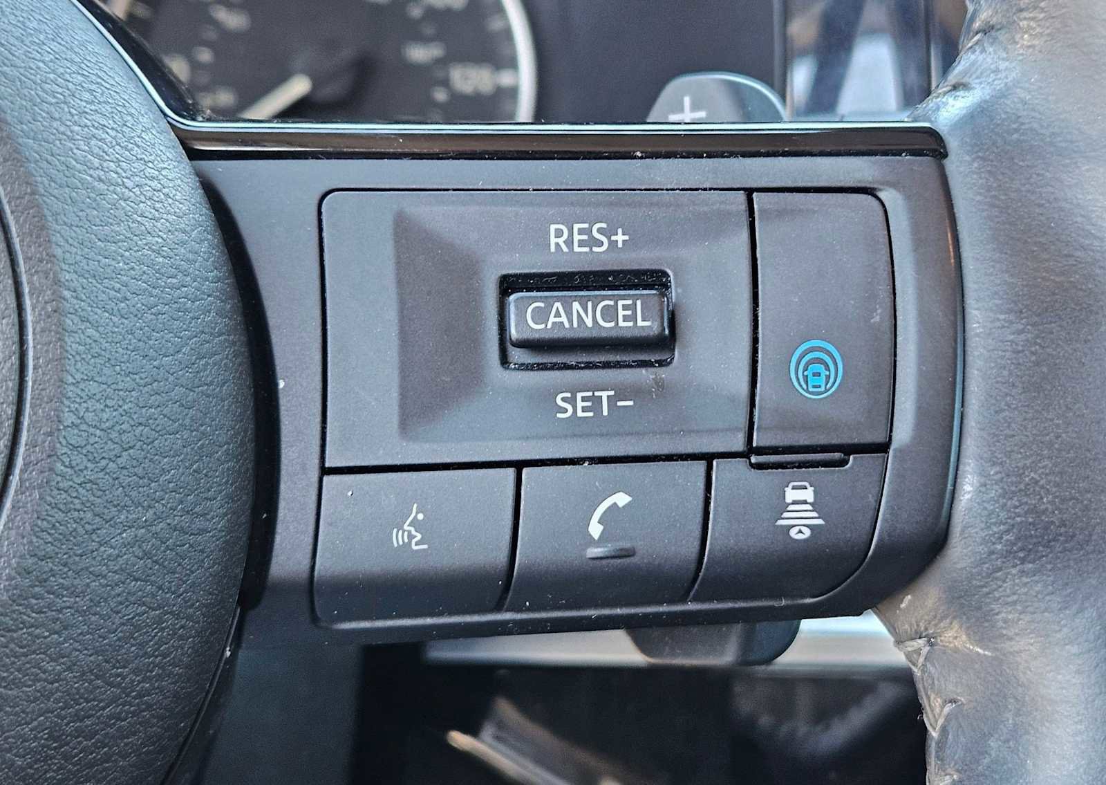 Used 2022 Nissan Pathfinder SL image 19