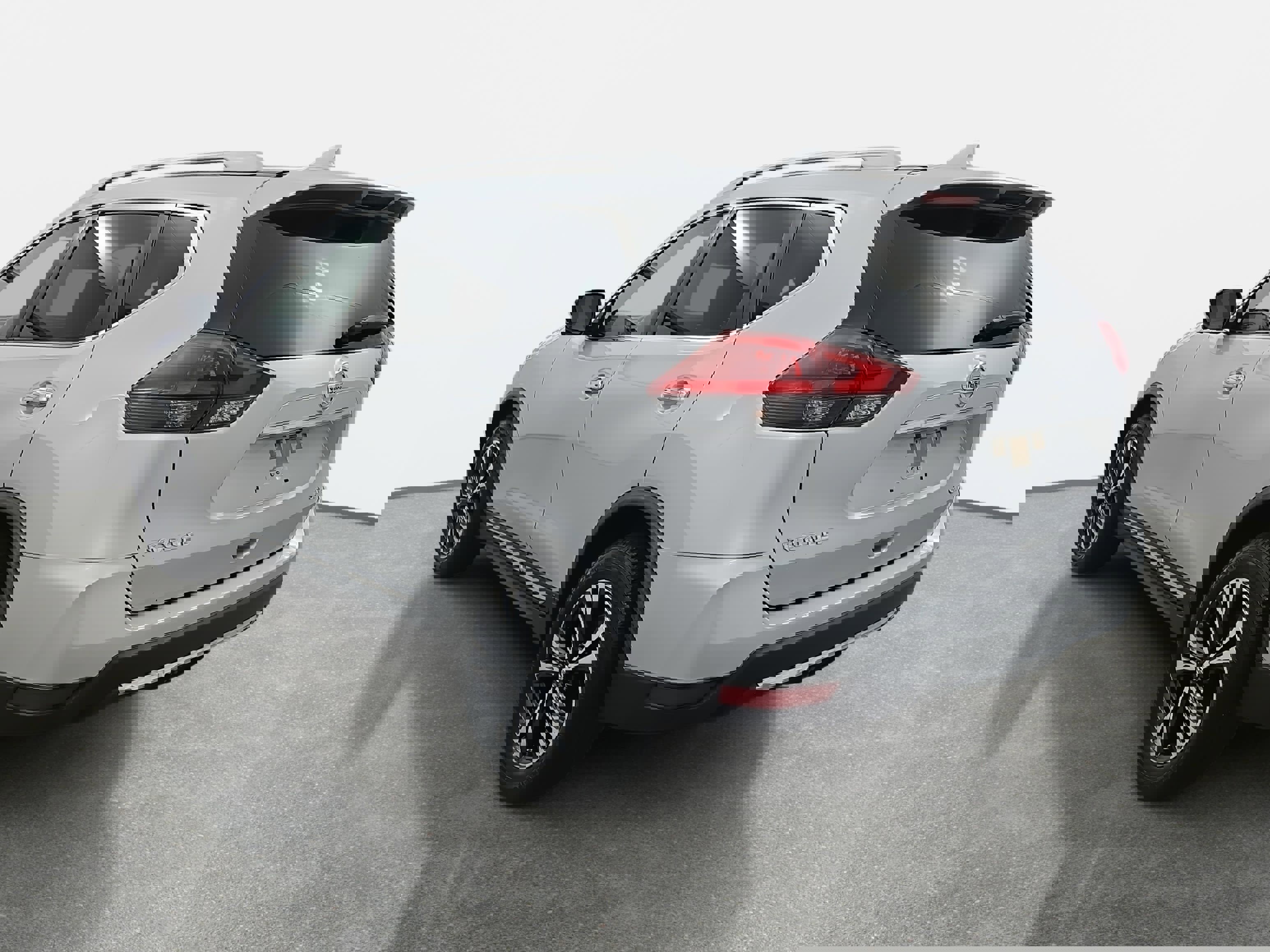 Used 2018 Nissan Rogue SL image 5