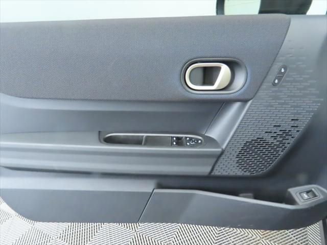 New 2026 MINI Cooper S image 23