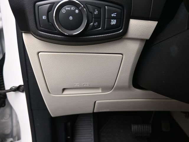 Used 2021 Ford Edge Titanium image 16