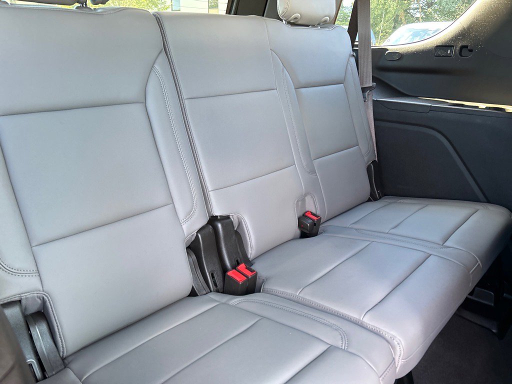 Used 2021 Chevrolet Tahoe LT w/ LT Signature Package image 26