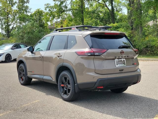 New 2026 Nissan Rogue SV AWD/4WD image 3