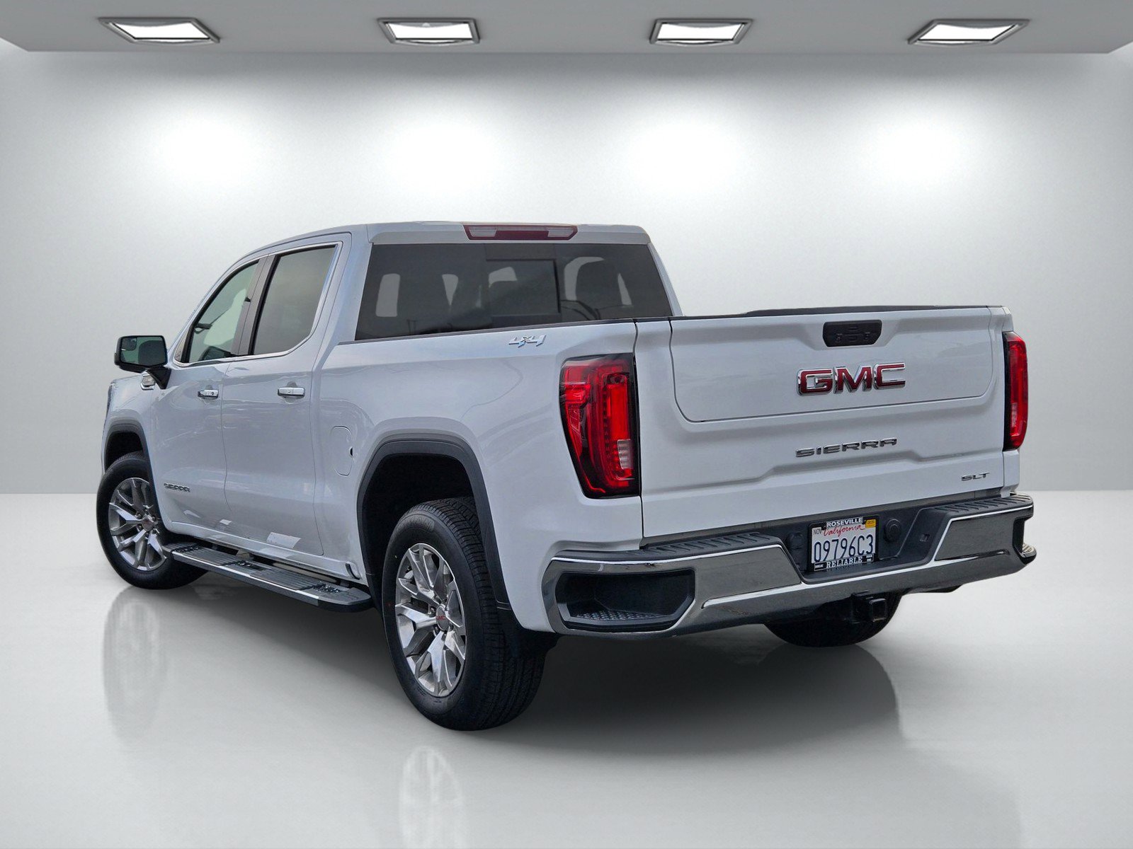 Used 2020 GMC Sierra 1500 SLT w/ SLT Premium Package image 6