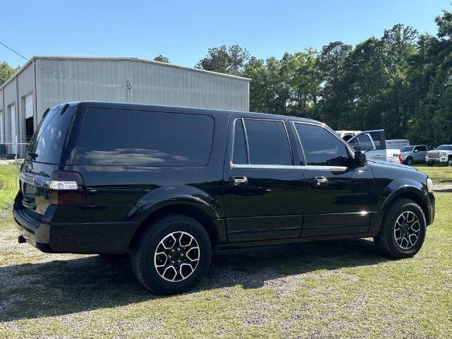 Used 2017 Ford Expedition EL Limited w/ Equipment Group 301A RWD image 18