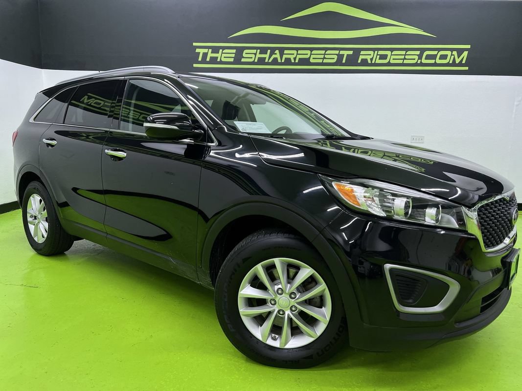 Used 2016 Kia Sorento FWD image 1