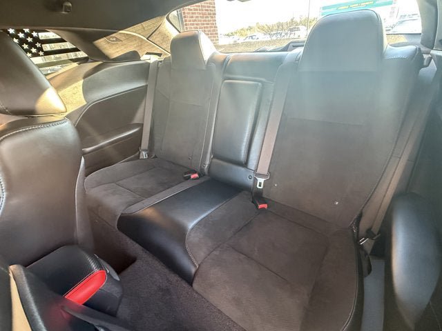 Used 2015 Dodge Challenger R/T Plus RWD image 14