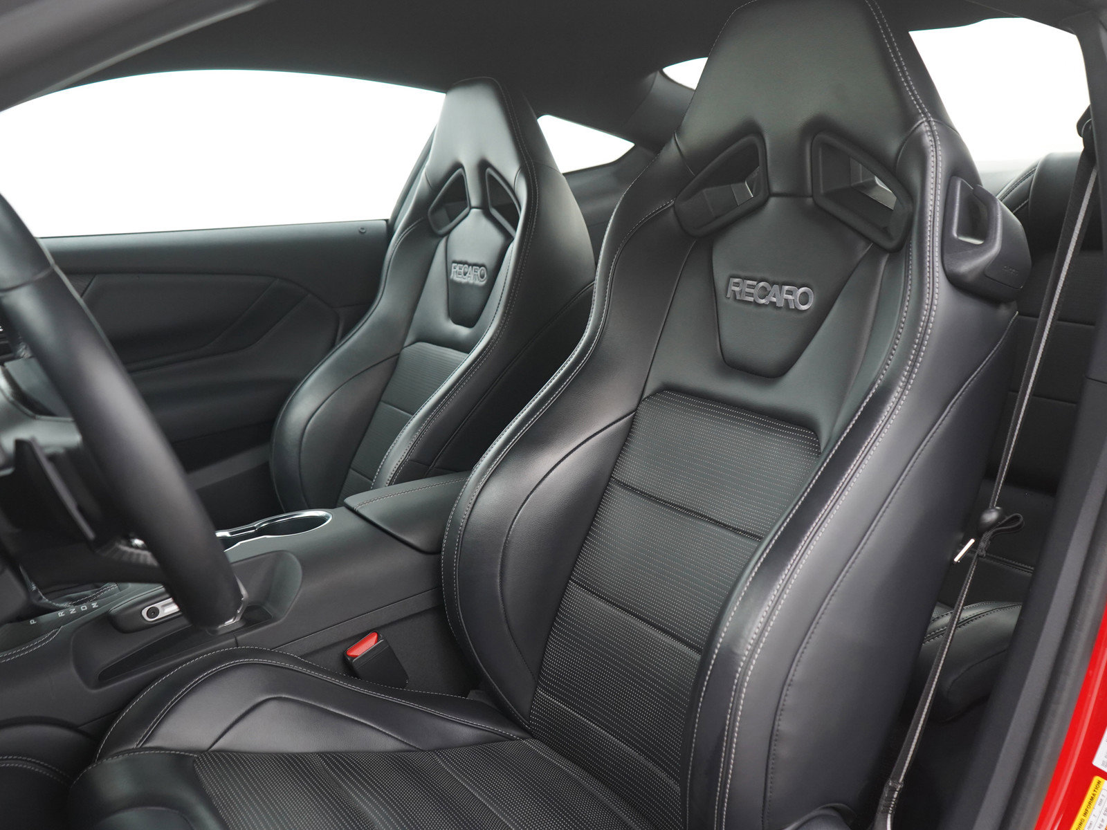 Used 2024 Ford Mustang GT Premium w/ GT Performance Package RWD image 25