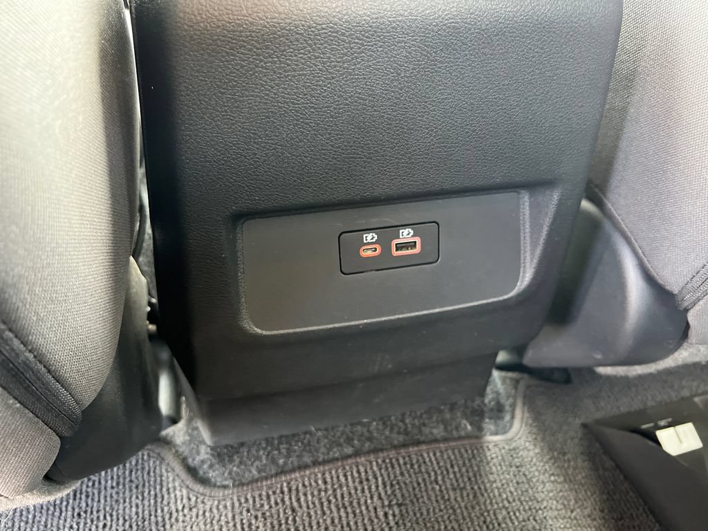 Used 2025 Nissan Frontier SV RWD image 18