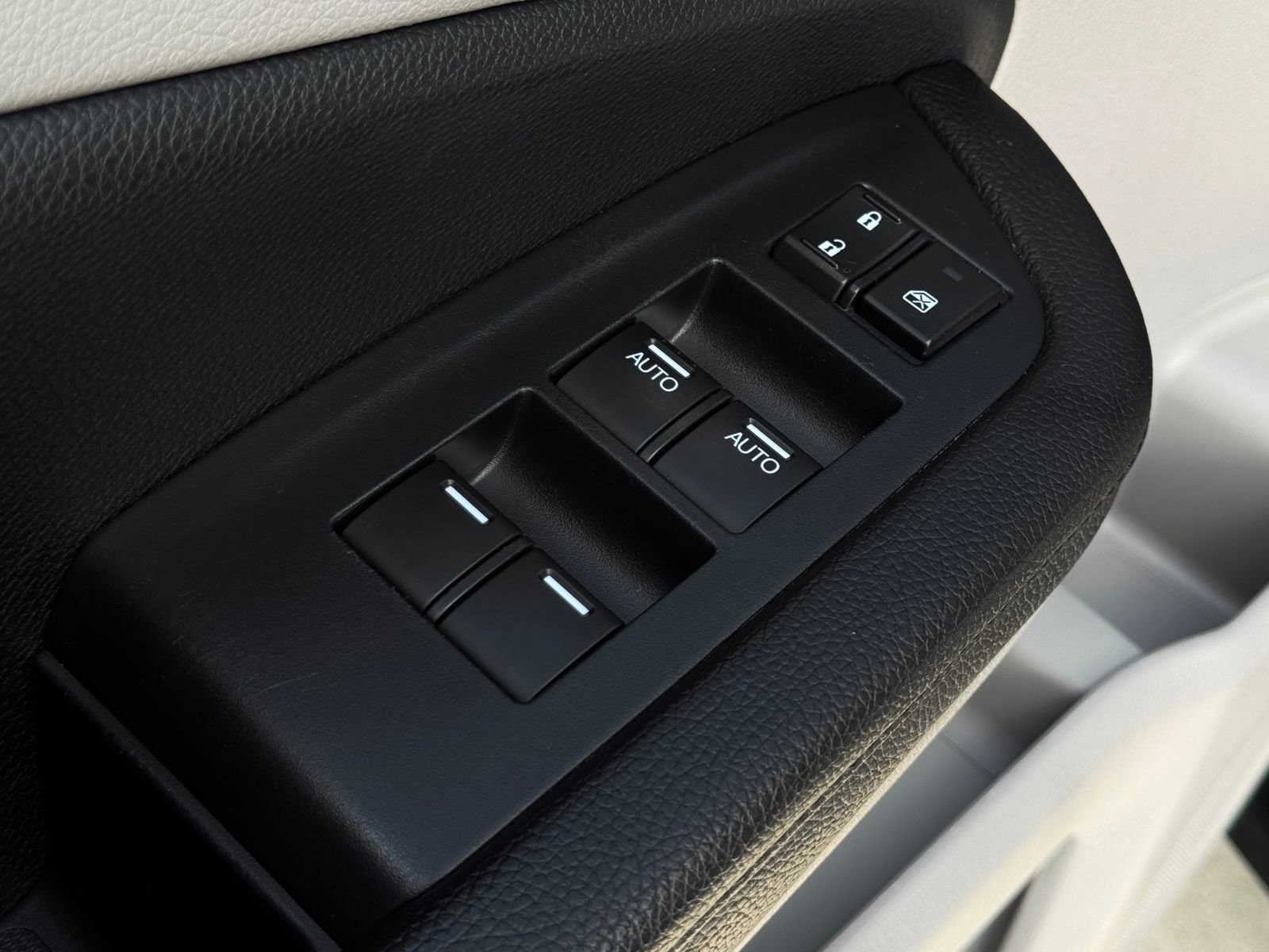 Certified 2022 Honda Pilot Elite image 14