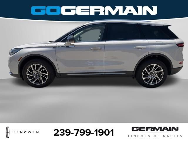 Used 2021 Lincoln Corsair FWD image 3