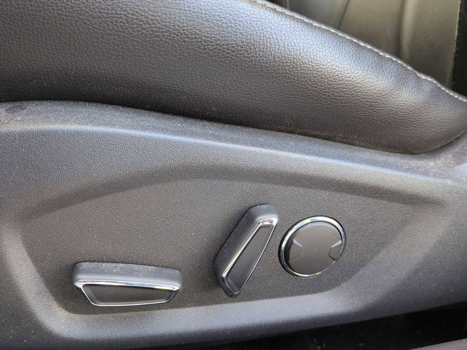Used 2014 Ford Fusion Titanium AWD/4WD image 18