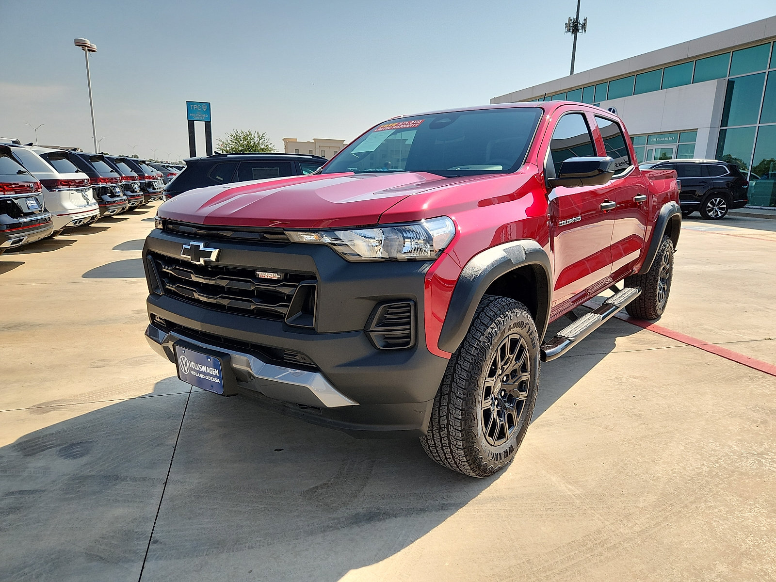 Used 2024 Chevrolet Colorado Trail Boss w/ Advanced Trailering Package AWD/4WD video 2