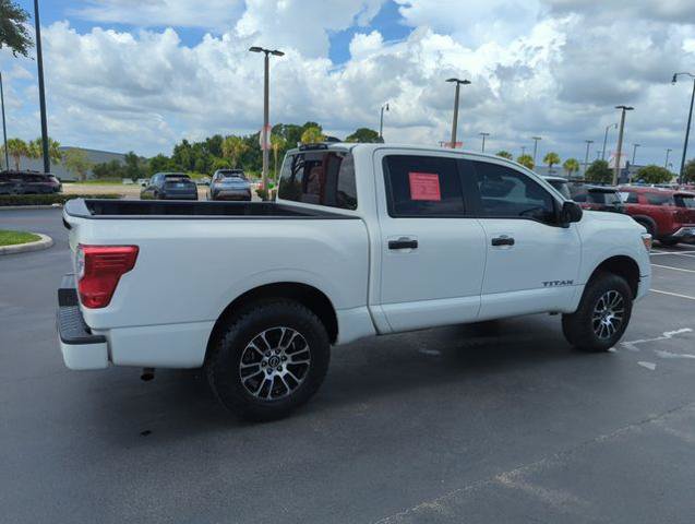 Certified 2023 Nissan Titan SV RWD image 5