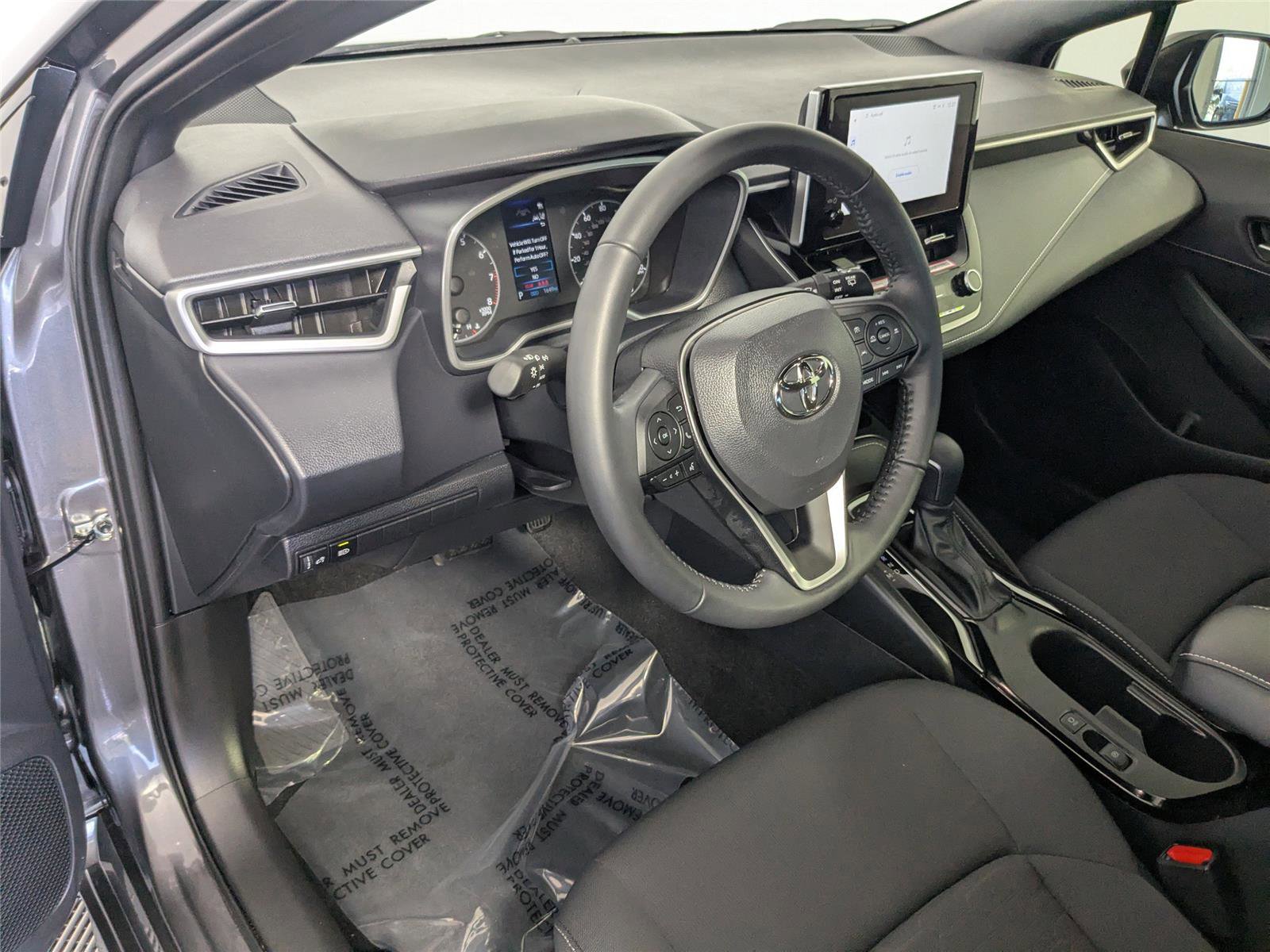 Certified 2025 Toyota Corolla SE image 9