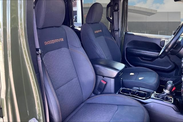Used 2022 Jeep Gladiator Mojave AWD/4WD image 7