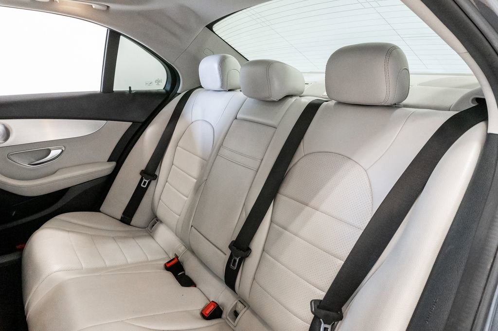 Used 2016 Mercedes-Benz C 300 4MATIC Sedan image 14
