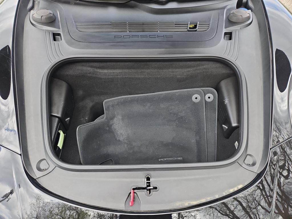 Certified 2019 Porsche 911 Turbo AWD/4WD image 40