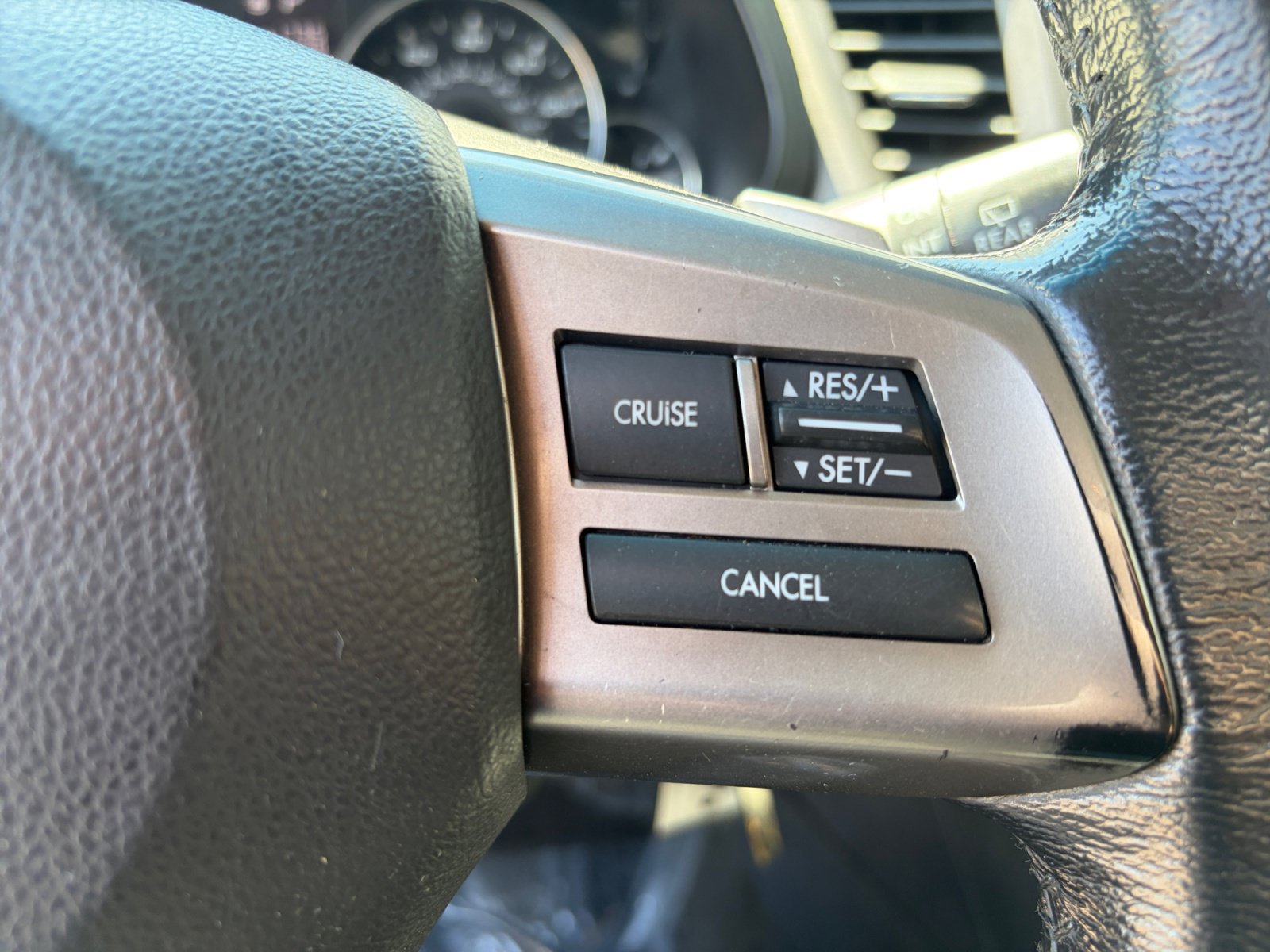 Used 2012 Subaru Outback 2.5i Premium AWD/4WD image 17