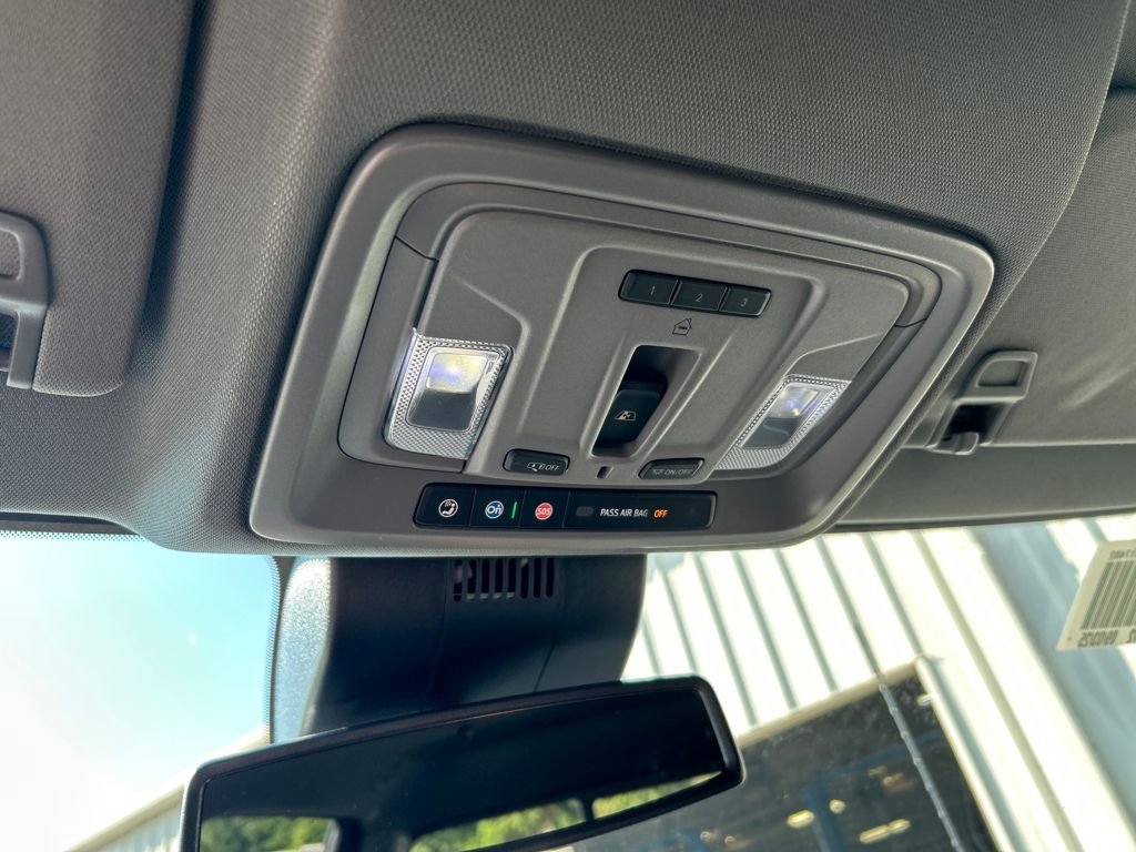 New 2026 GMC Sierra 2500 SLT w/ SLT Premium Package image 19