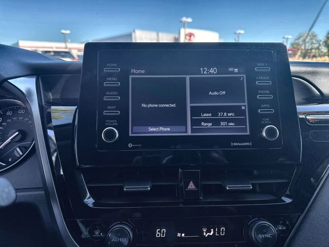 Used 2023 Toyota Camry SE image 25