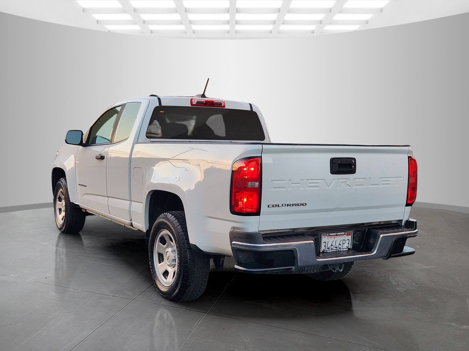 Used 2022 Chevrolet Colorado W/T w/ WT Convenience Package RWD image 5