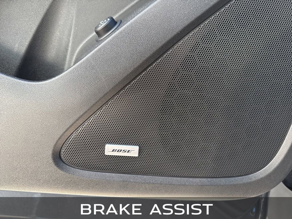 Used 2022 Chevrolet Equinox RS w/ RS Leather Package image 19