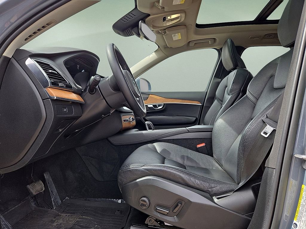 Certified 2023 Volvo XC90 B6 Plus w/ Protection Package Premier image 26