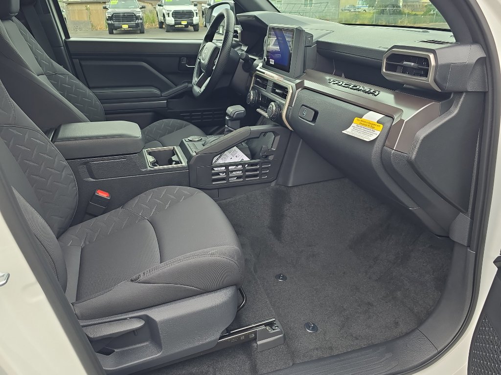 New 2025 Toyota Tacoma SR5 image 15