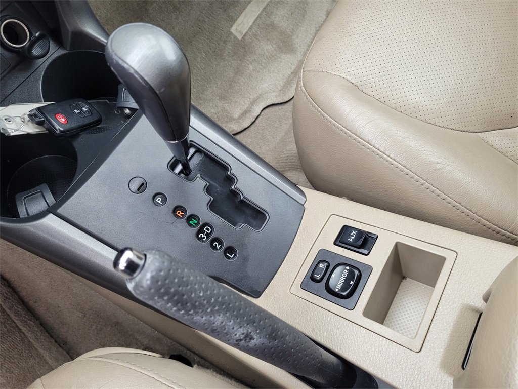 Used 2010 Toyota RAV4 Limited image 15