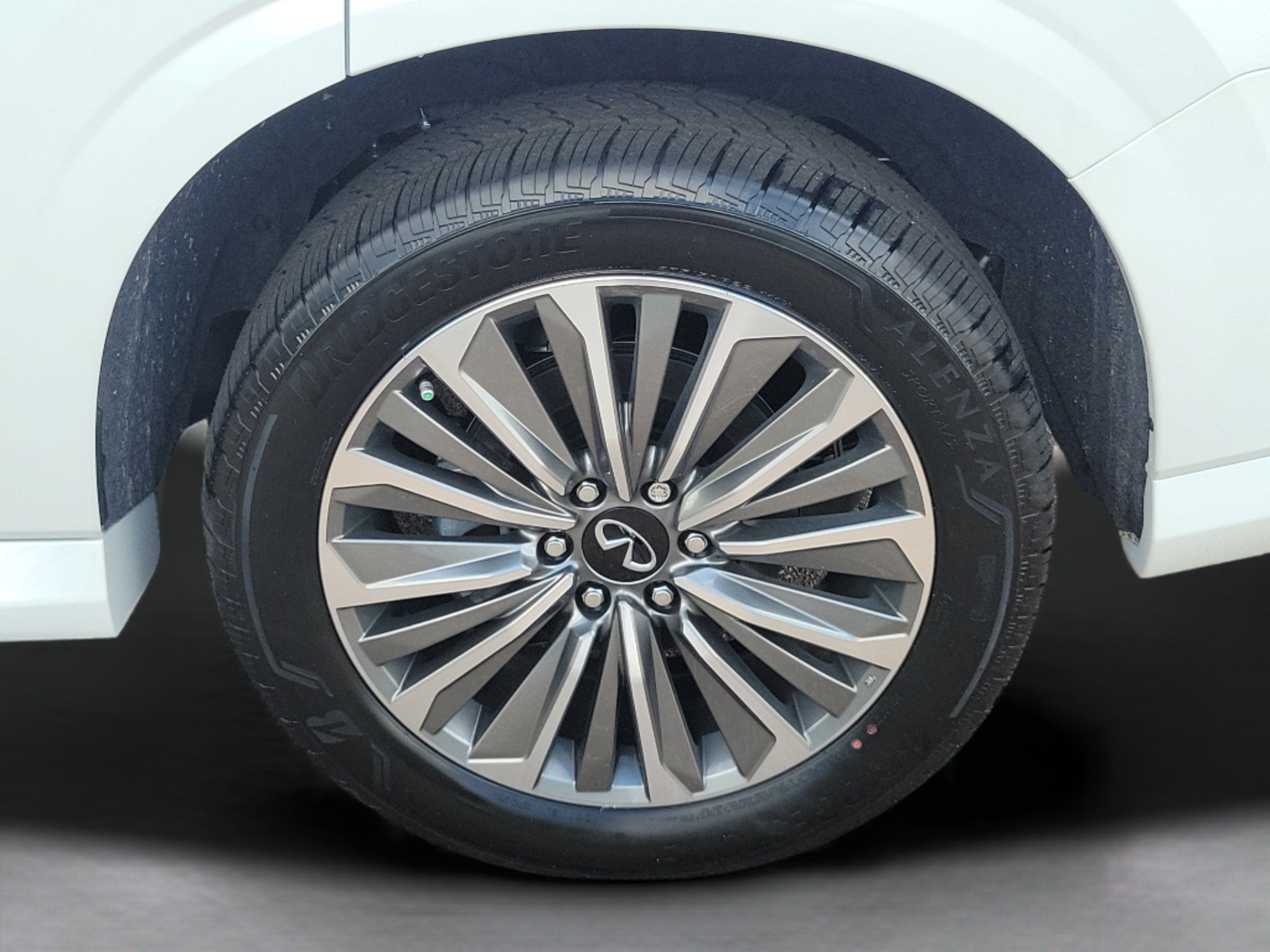 New 2027 INFINITI QX80 Luxe w/ Cargo Package RWD image 27