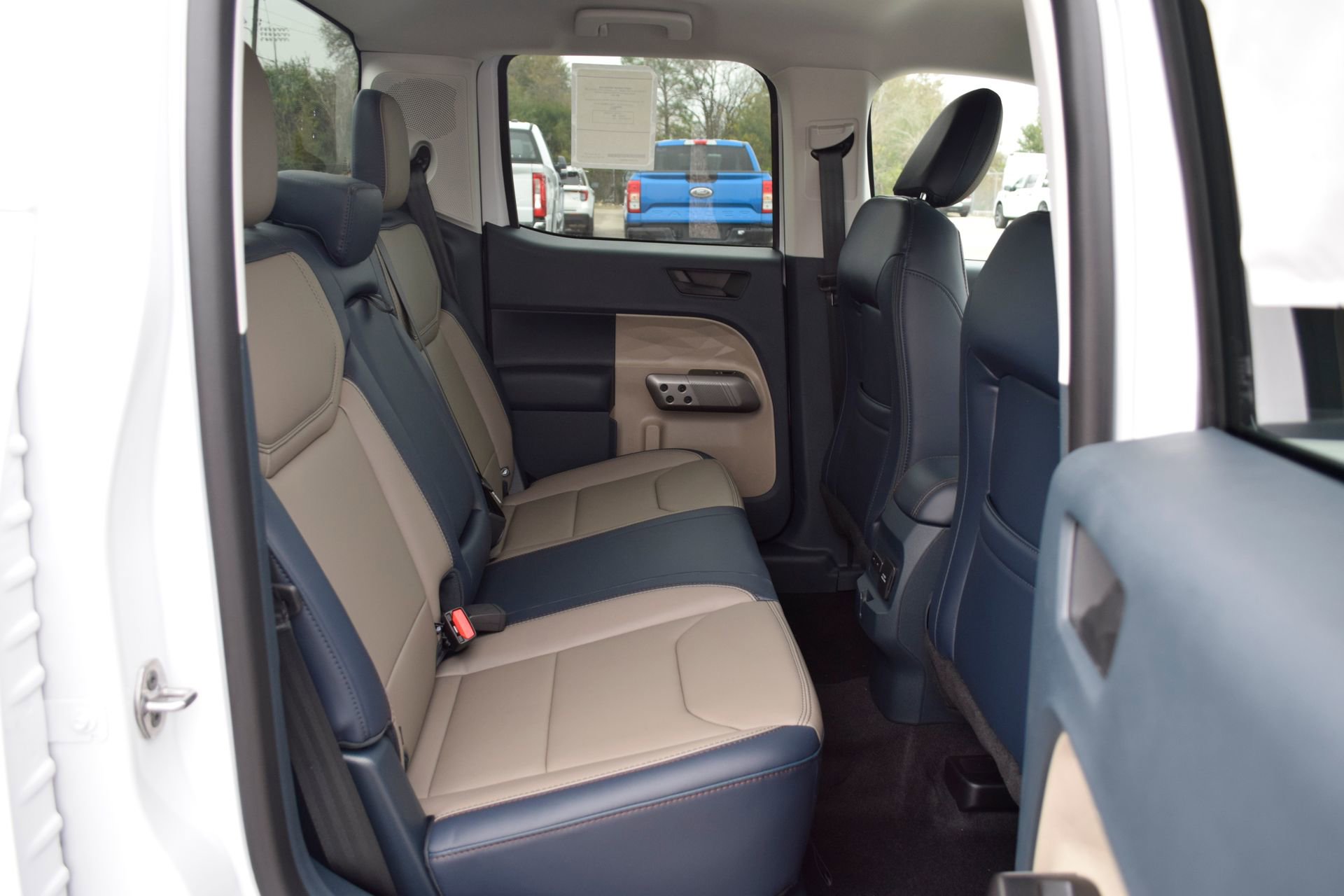 New 2026 Ford Maverick Lariat image 22