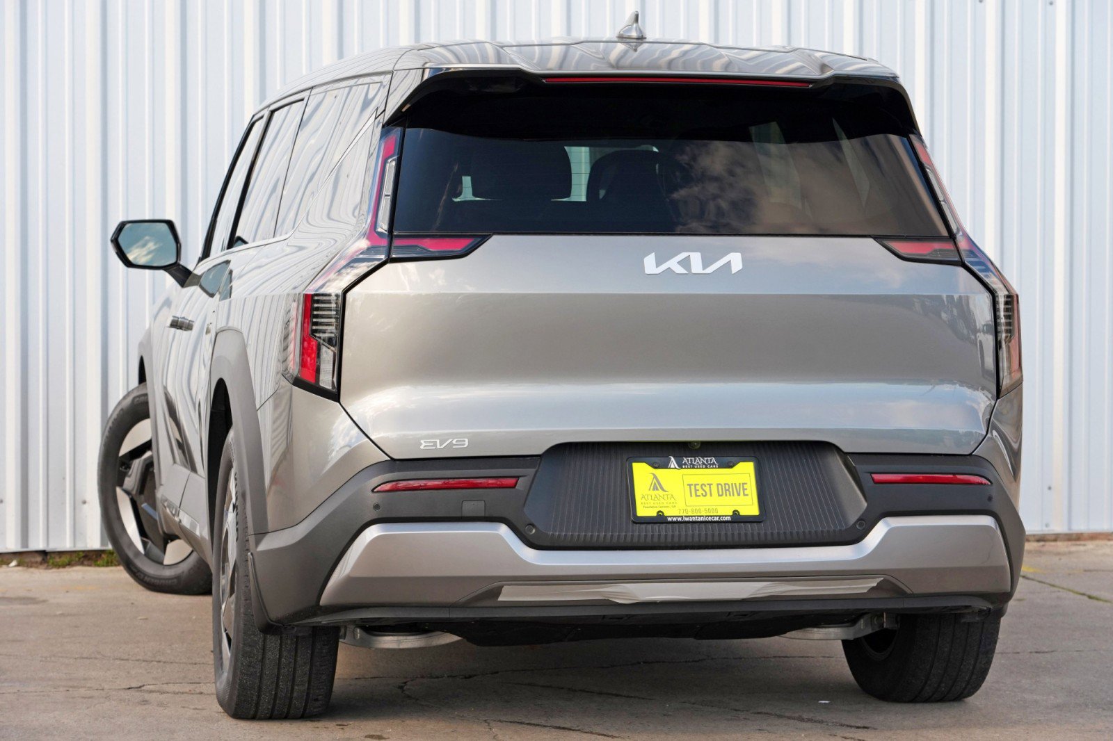 Used 2024 Kia EV9 Light Long Range image 5