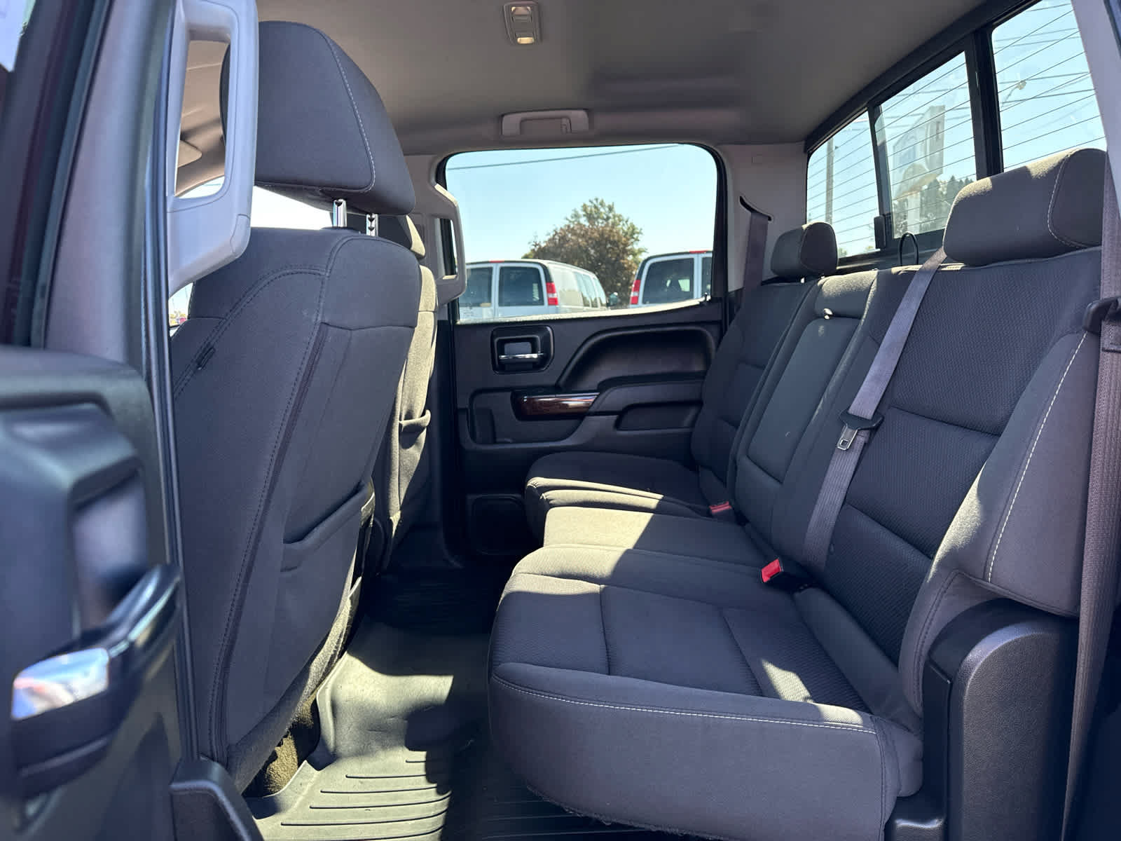 Used 2017 GMC Sierra 1500 SLE w/ SLE Value Package AWD/4WD image 21