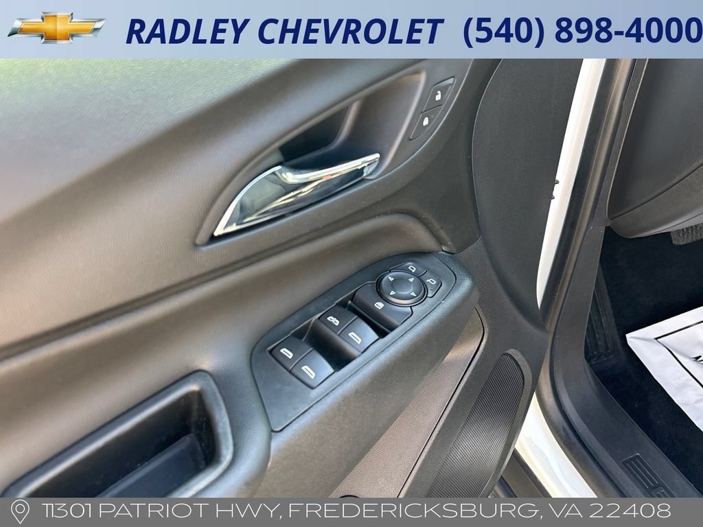 Used 2021 Chevrolet Equinox LT FWD image 5