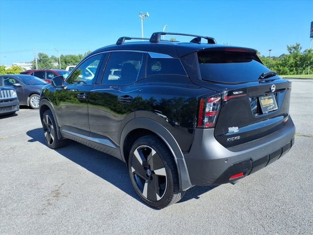 Used 2026 Nissan Kicks SR w/ Cold Weather Package AWD/4WD image 7