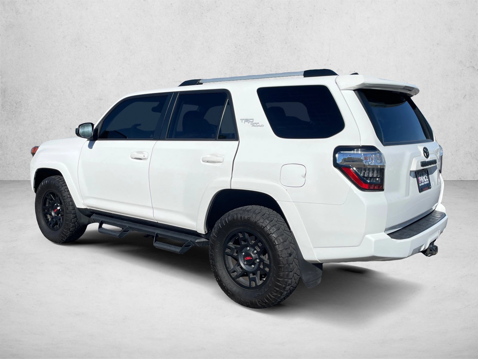 Used 2023 Toyota 4Runner SR5 AWD/4WD image 7