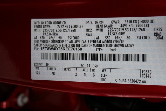 Used 2024 Ford F450 Platinum w/ FX4 Off-Road Package image 30