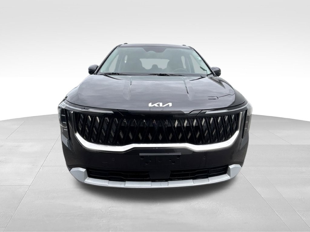 Certified 2026 Kia Carnival EX FWD image 9