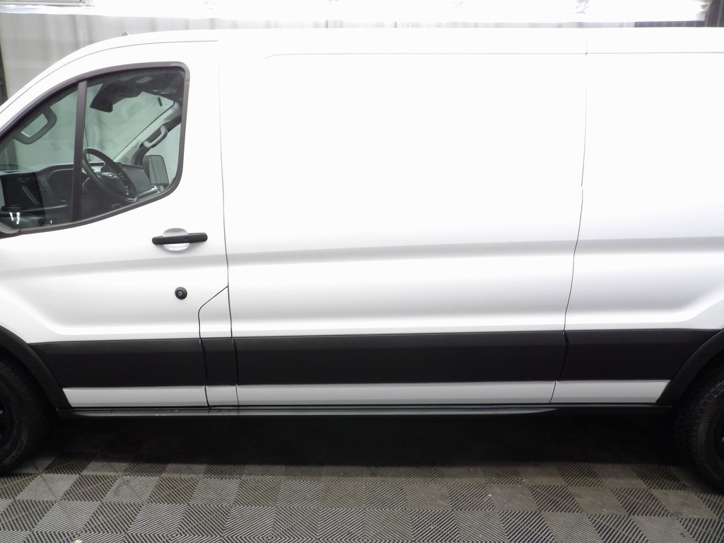 Used 2024 Ford Transit 250 Low Roof AWD image 37
