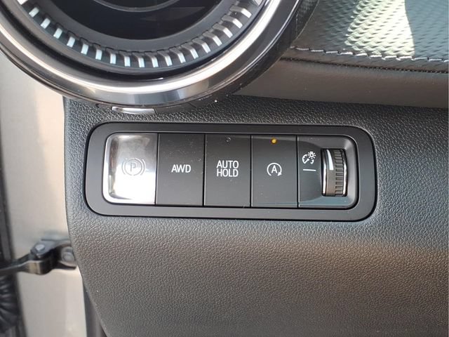 New 2026 Chevrolet Equinox LT w/ Safety and Technology Package AWD/4WD image 12
