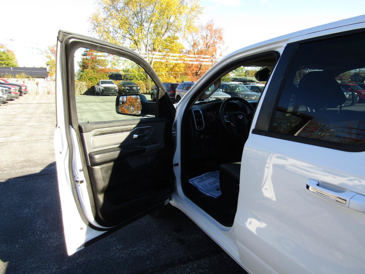 Used 2019 RAM 1500 Big Horn RWD image 16