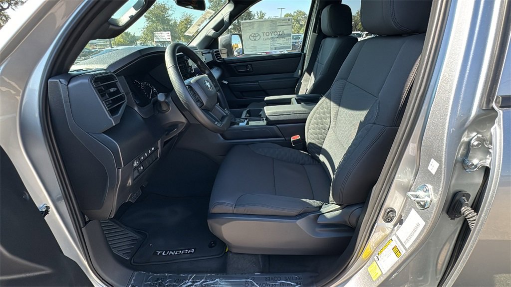 New 2026 Toyota Tundra SR image 18